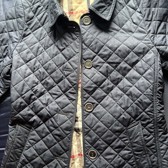 Burberry spring jacket - Picture 5 of 6